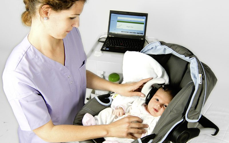 THÍNH LỰC Ở TRẺ EM: KIỂM TRA SỨC NGHE CỦA TAI TRẺ